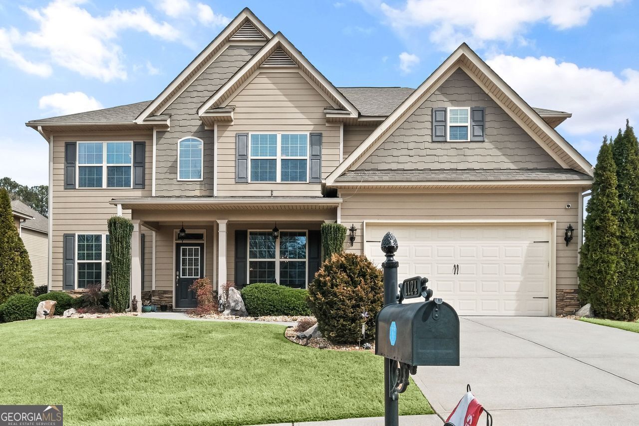 1124 Acorn Oak Drive