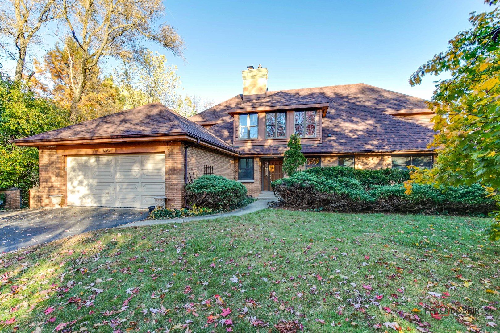 1695 Meadow Lane