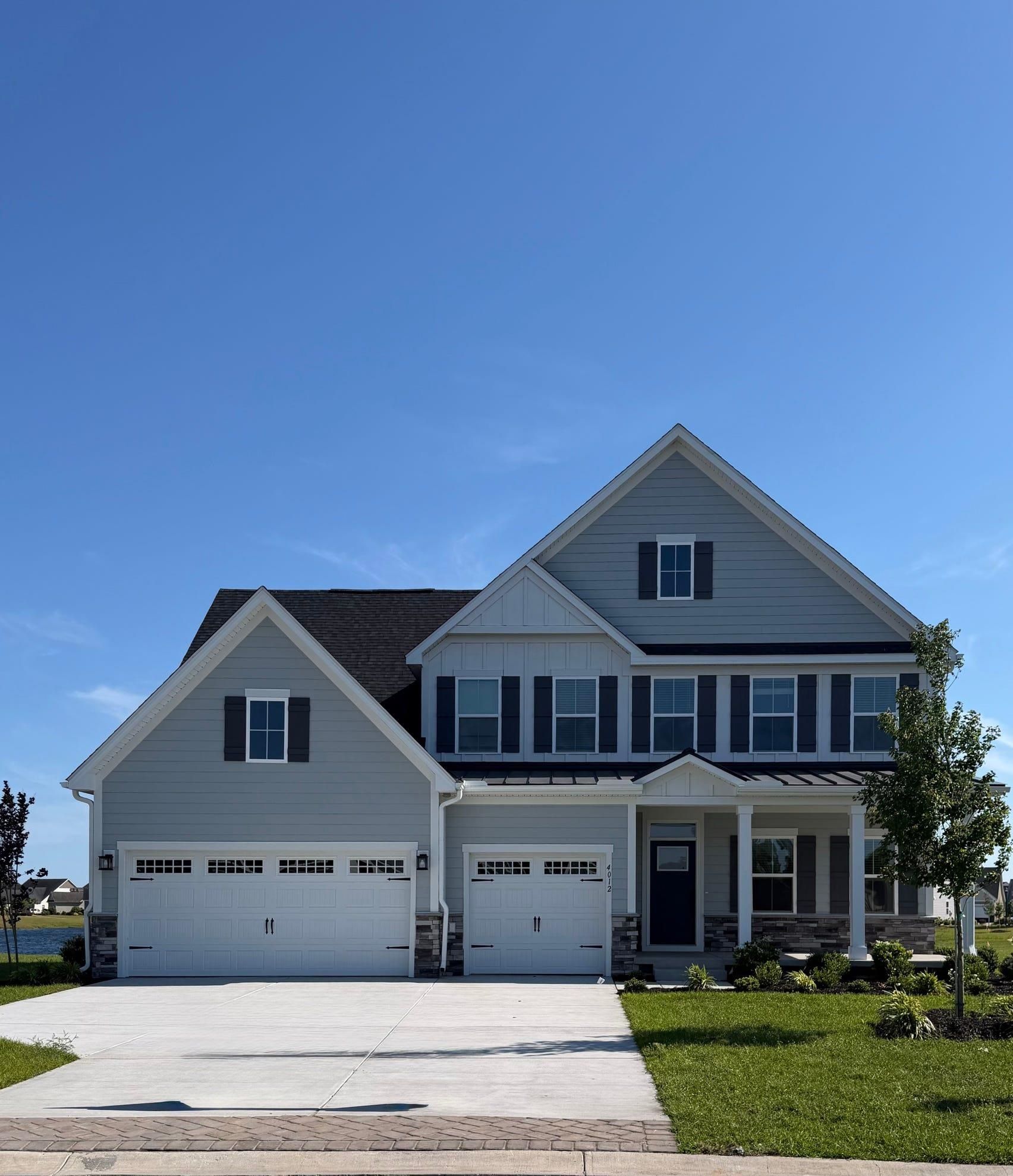 4012 Viola Loop