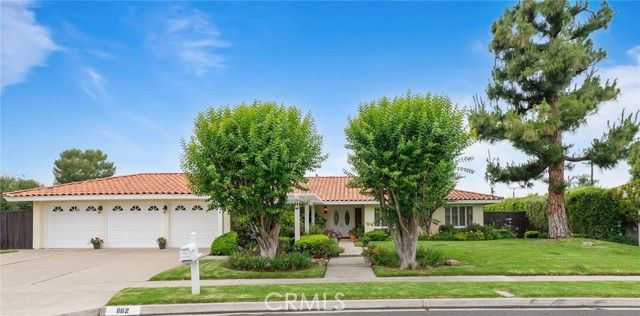 1162 Castlegate