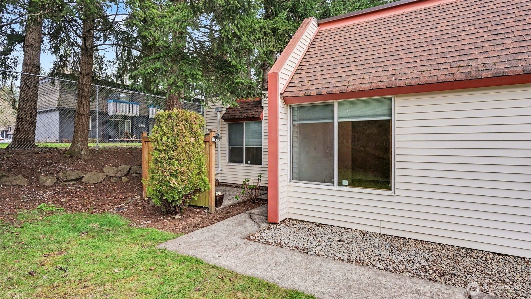 14600 Se 176th Street J5