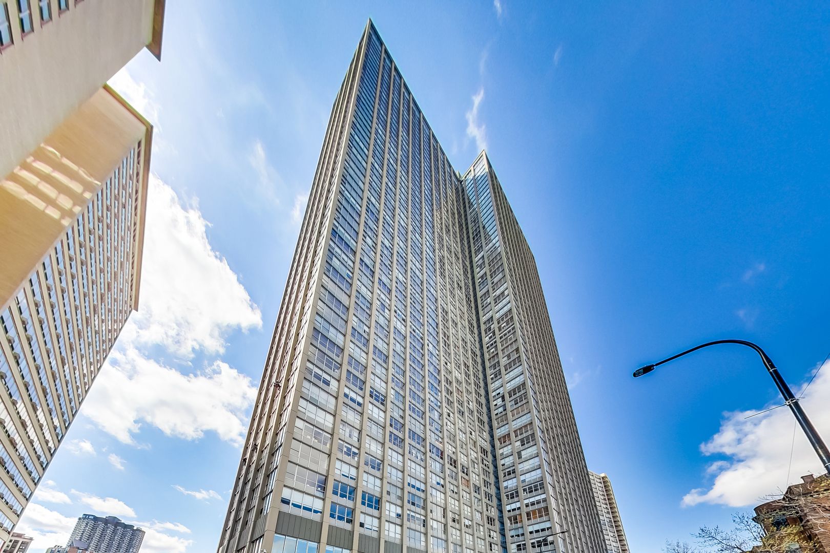 655 W Irving Park Road 4001