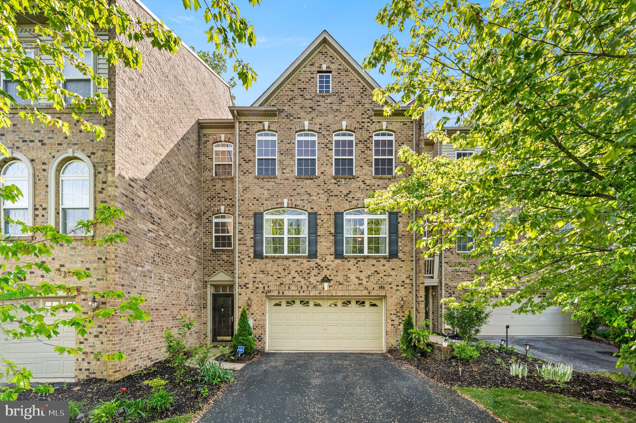 3158 Woods Edge Drive