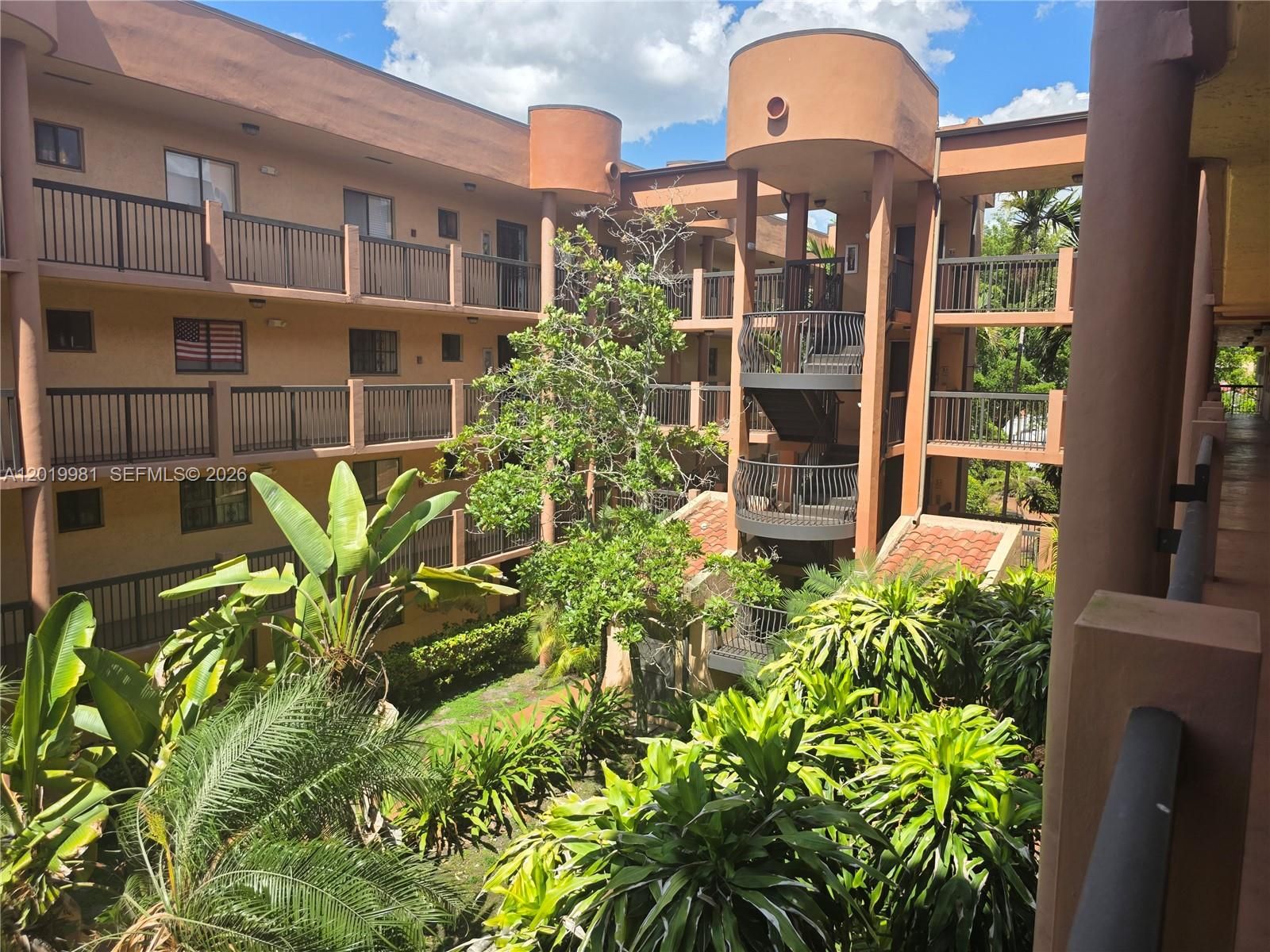 5500 W 21st Ct 306