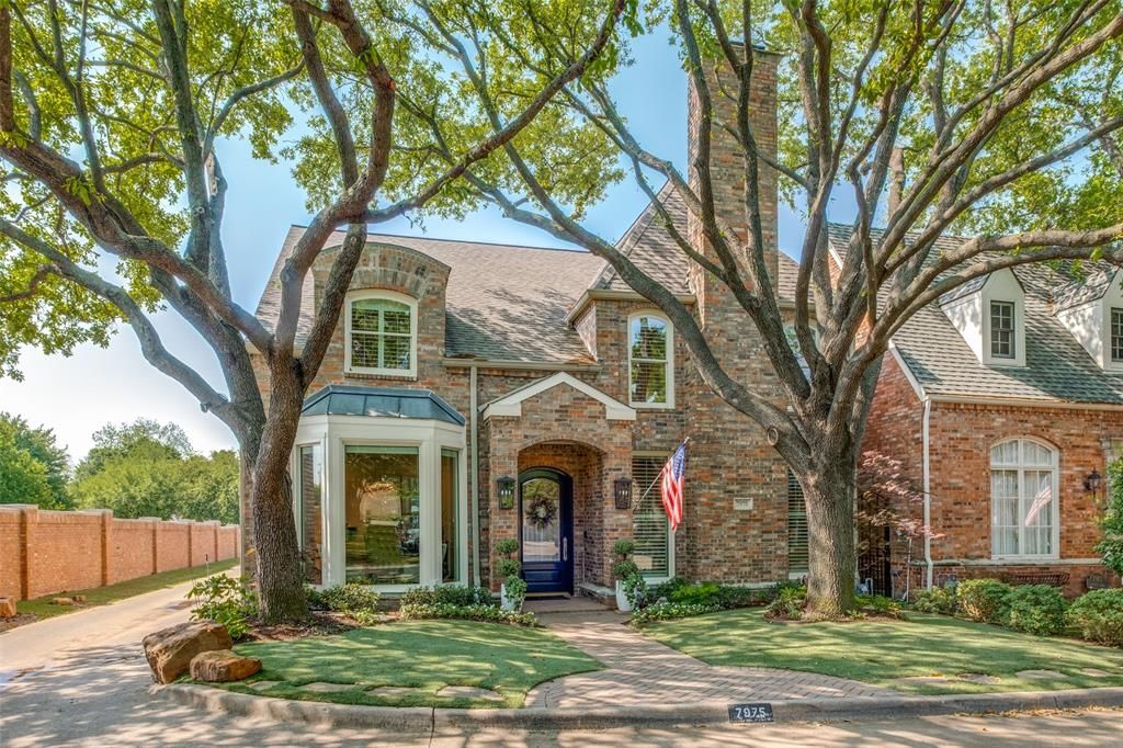 7975 Caruth Court