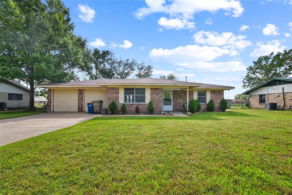 9269 Donna Drive