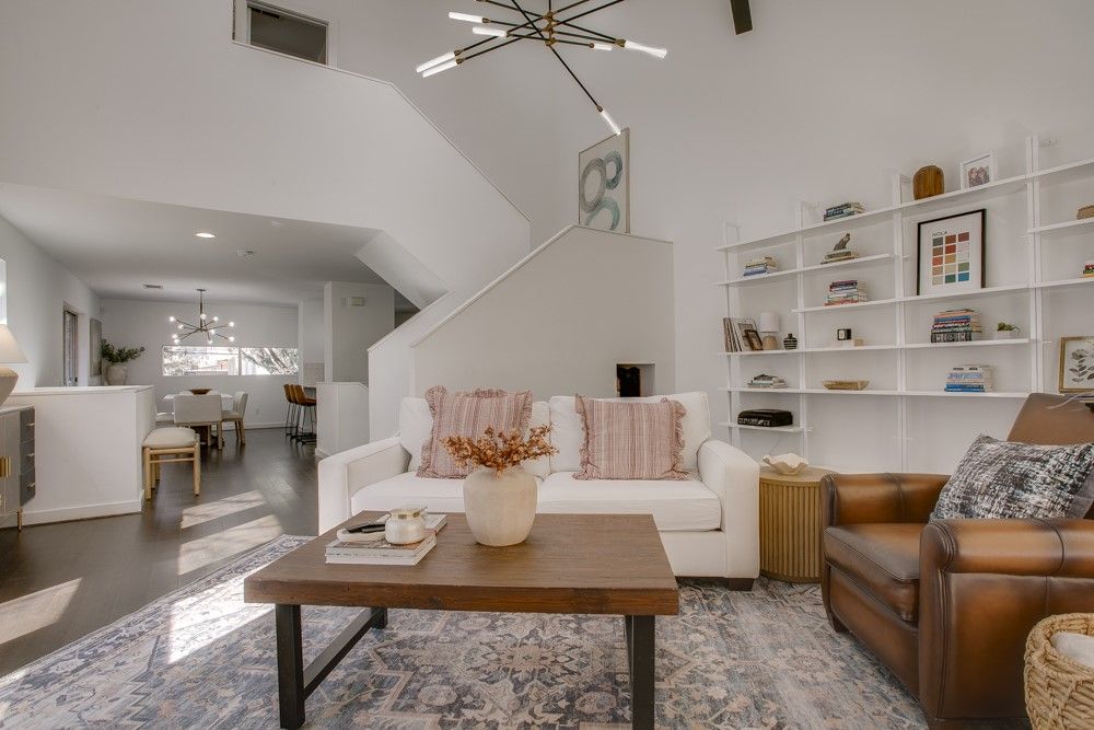 3828 San Jacinto Street