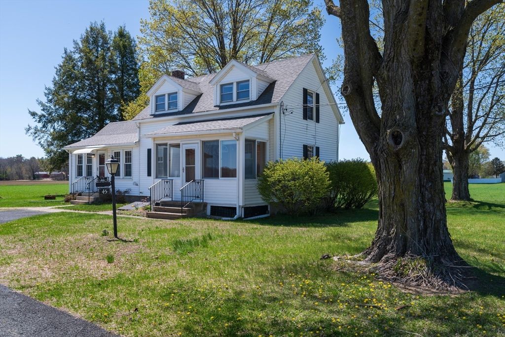 45 Comins Road
