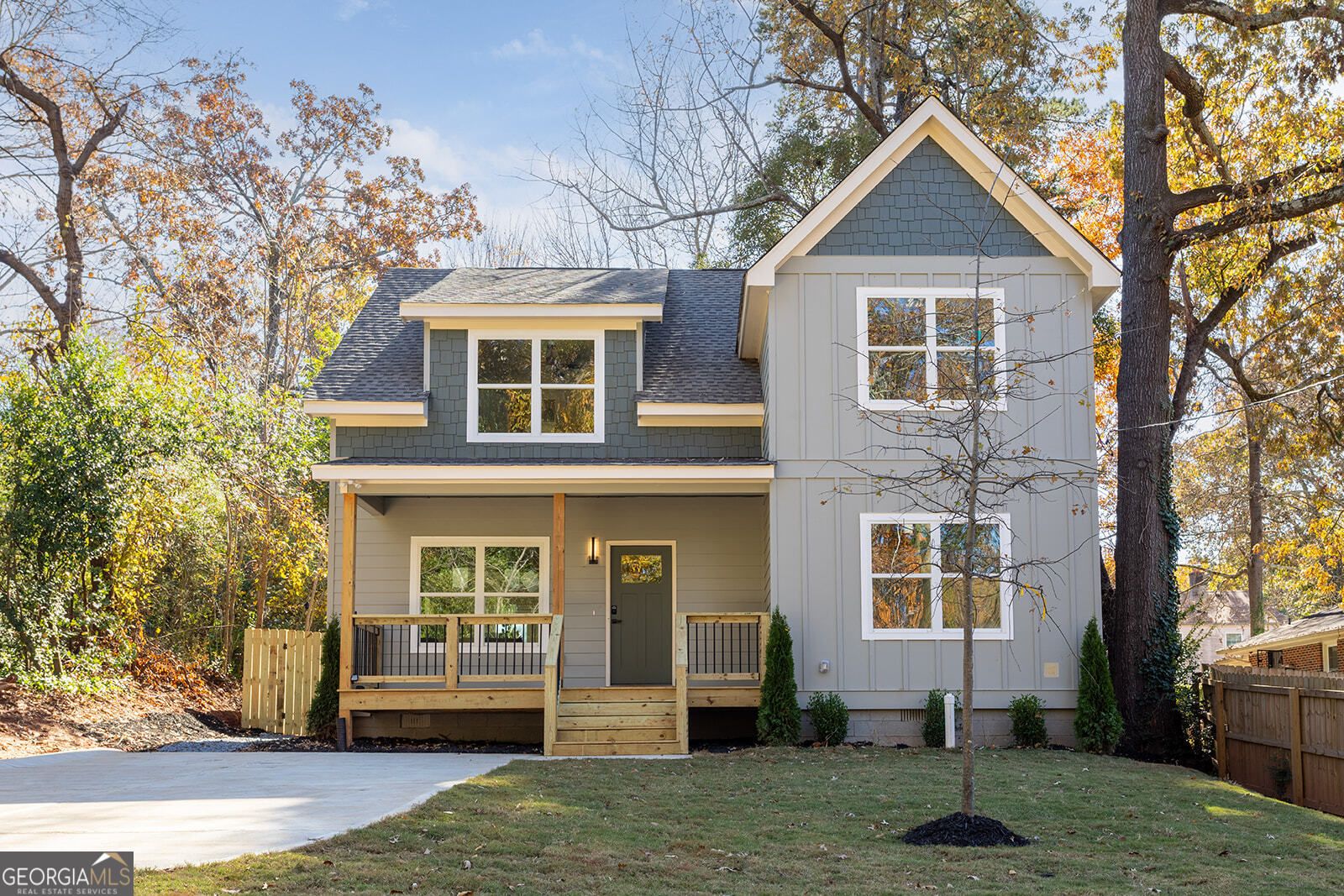 2425 Mellville Avenue