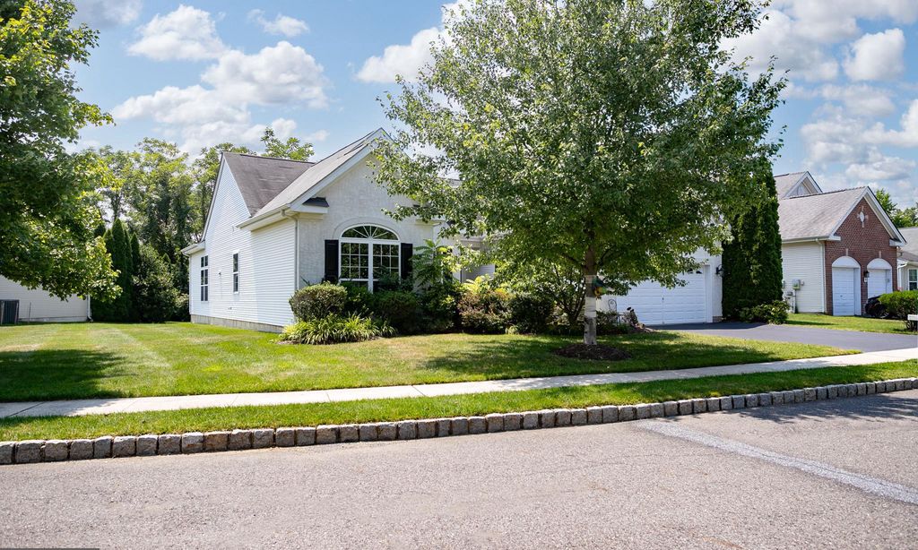 Four Seasons at Mapleton