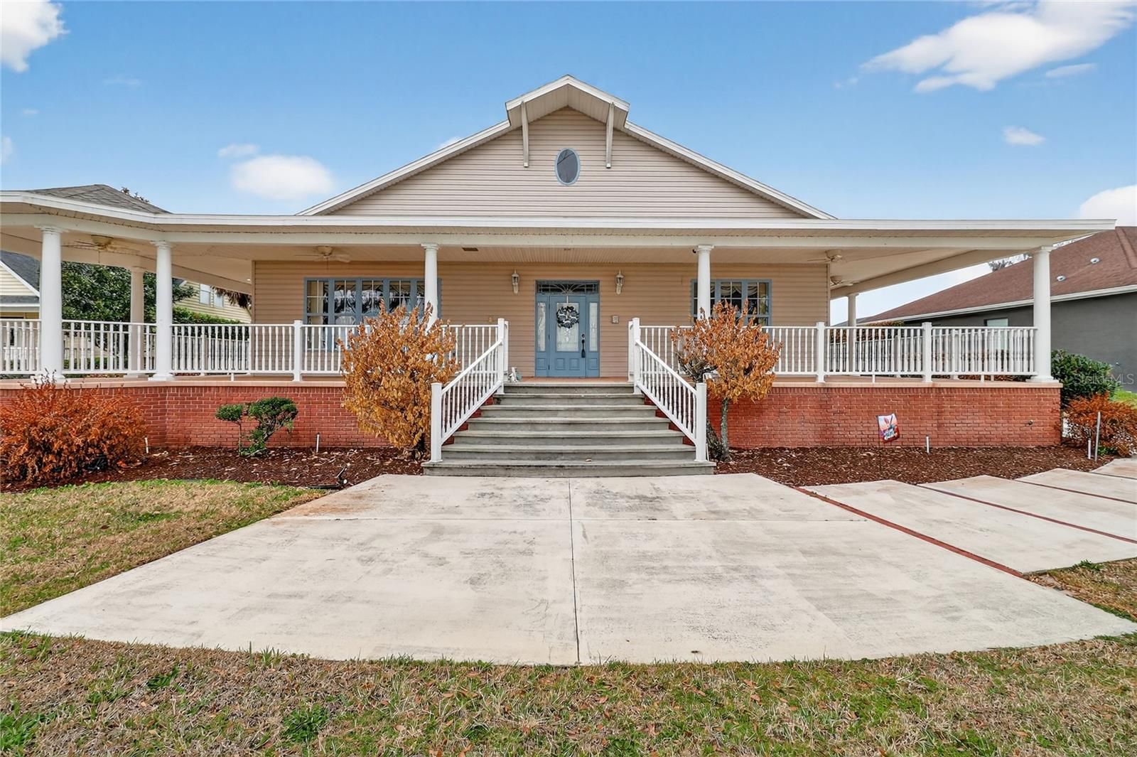 2128 Lake Ariana Boulevard