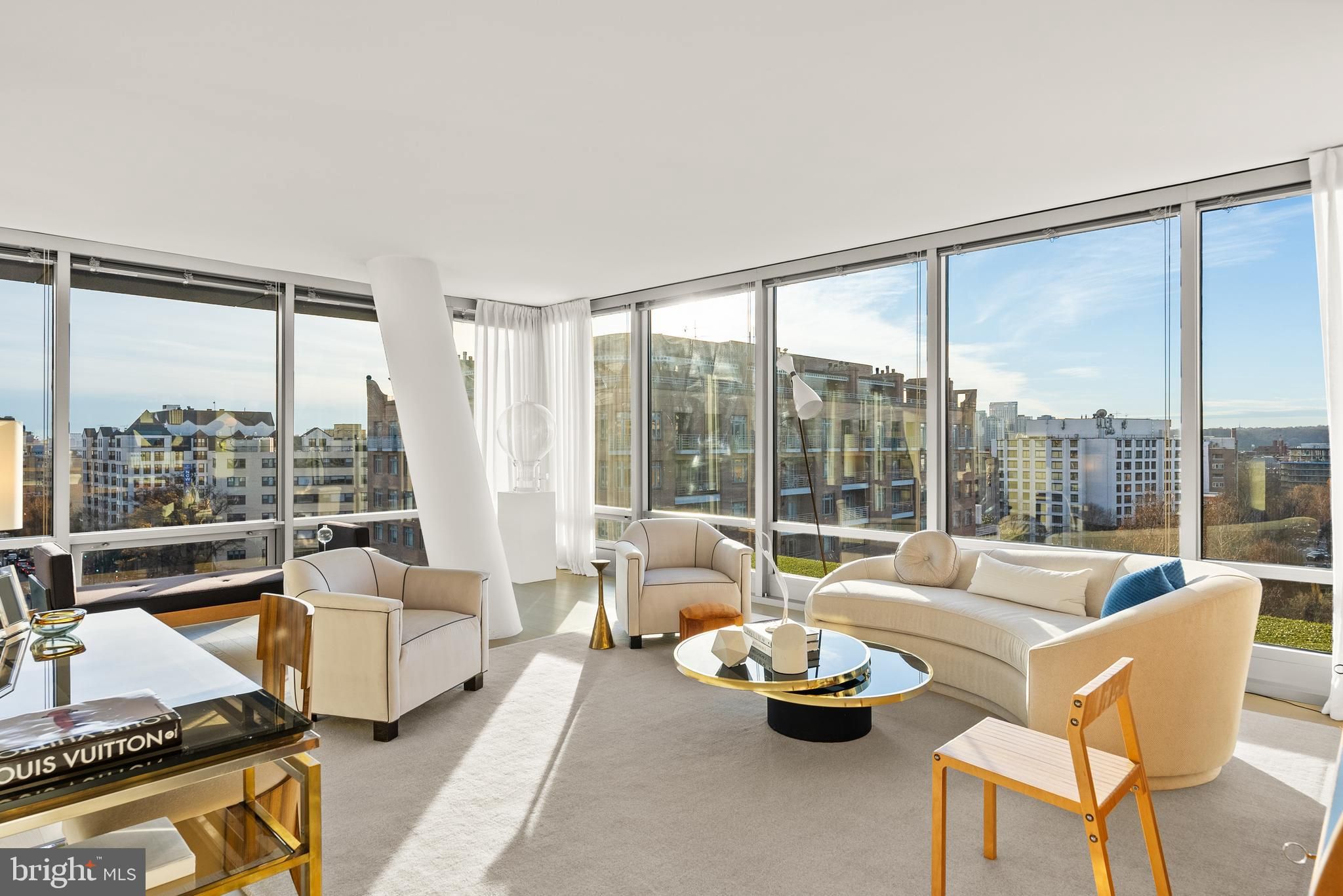 1111 24th Street Nw 83