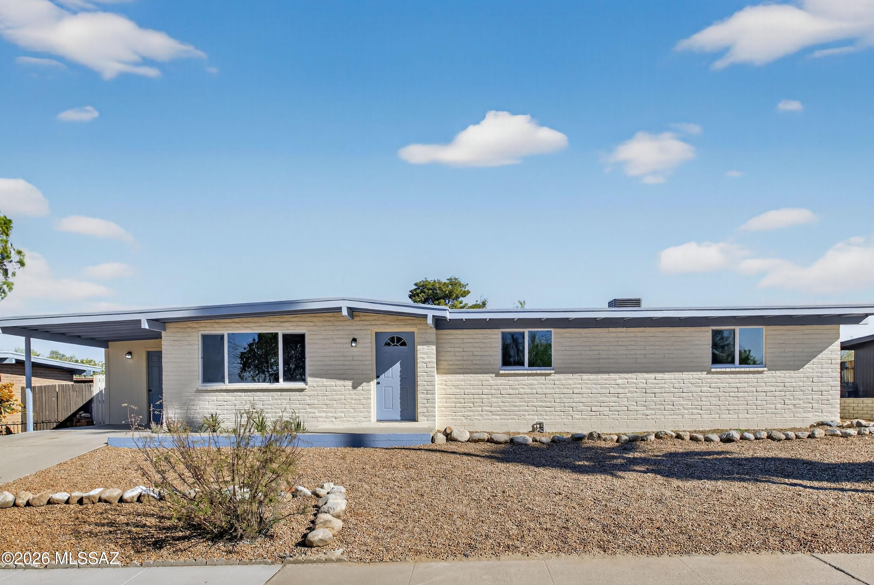 3662 W Wesleyan Drive