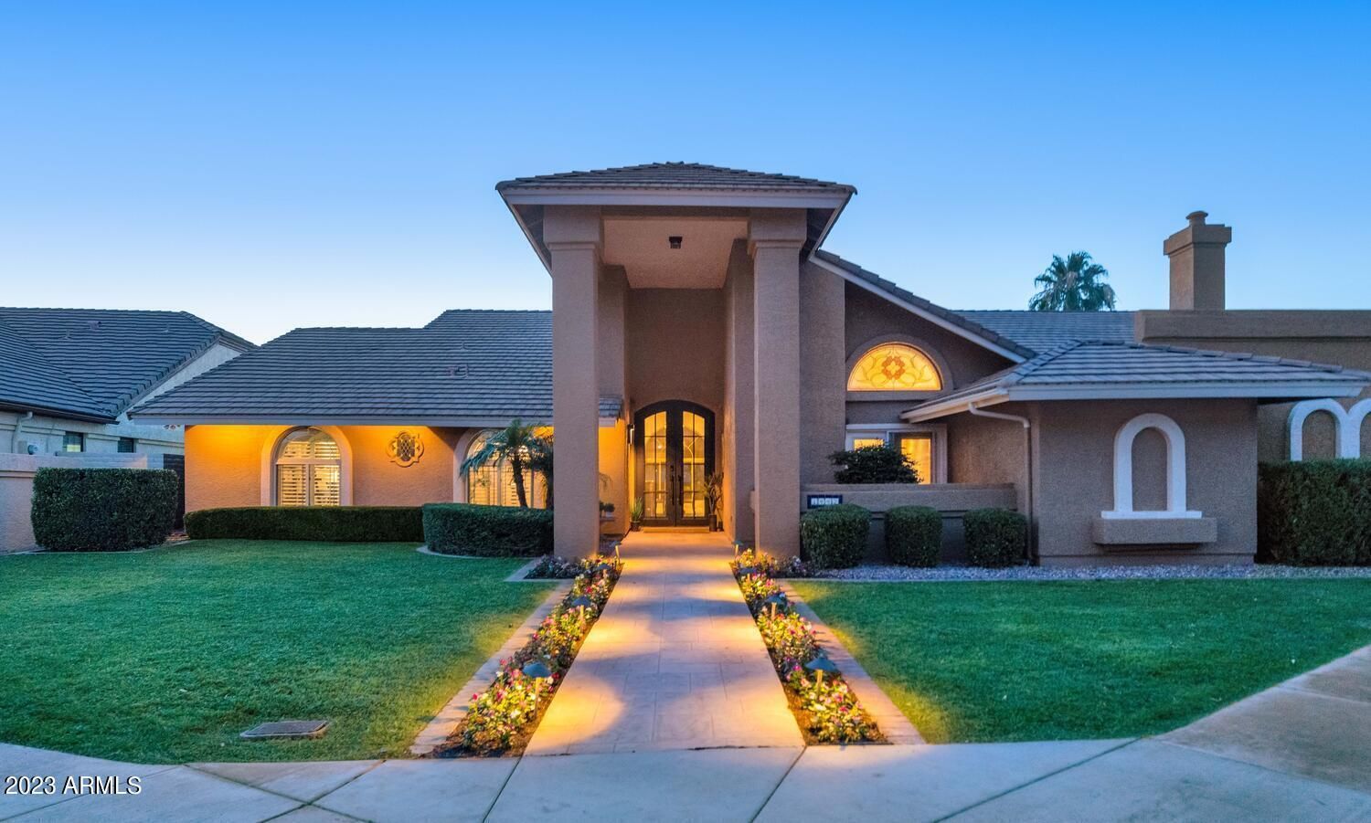 1442 W Port Au Prince Lane