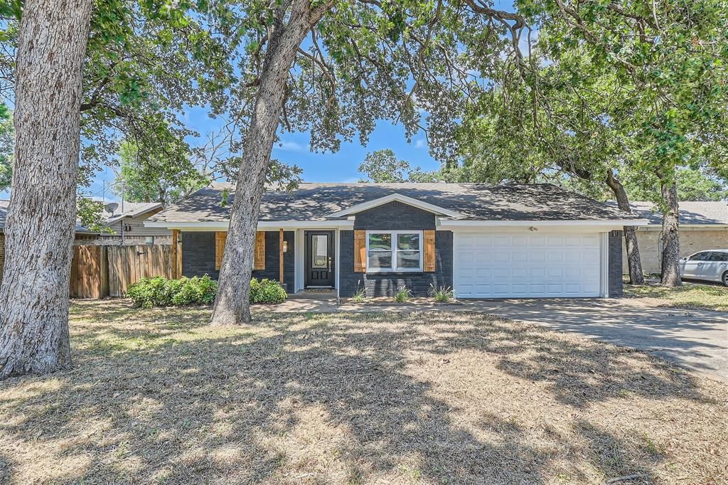 1404 Muse Street
