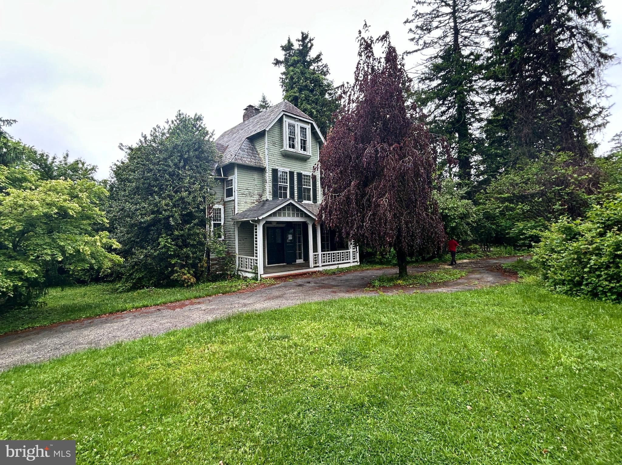 7624 Lhirondelle Club Road