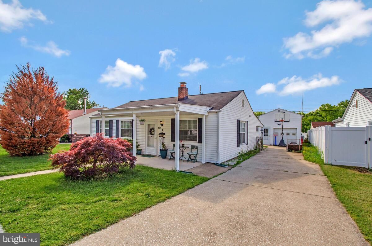 805 Dale Road