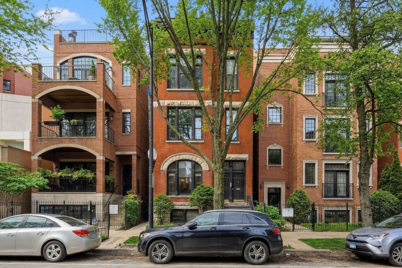 2142 N Racine Avenue 1