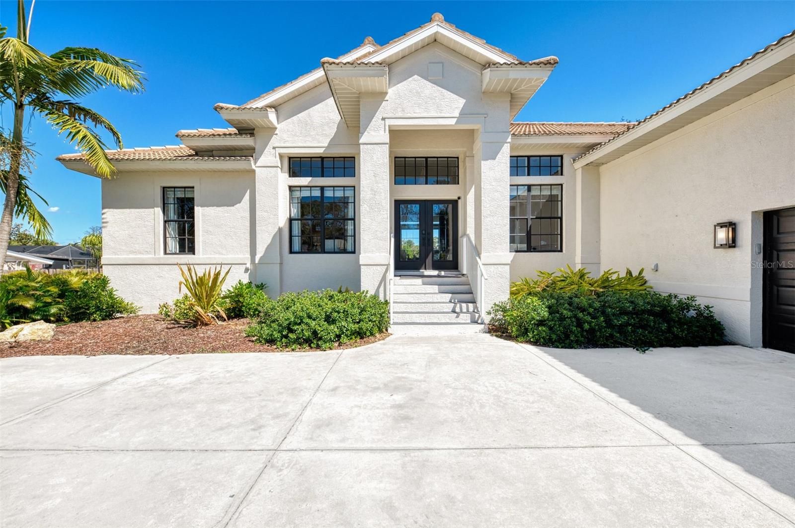 608 Bittner Boulevard