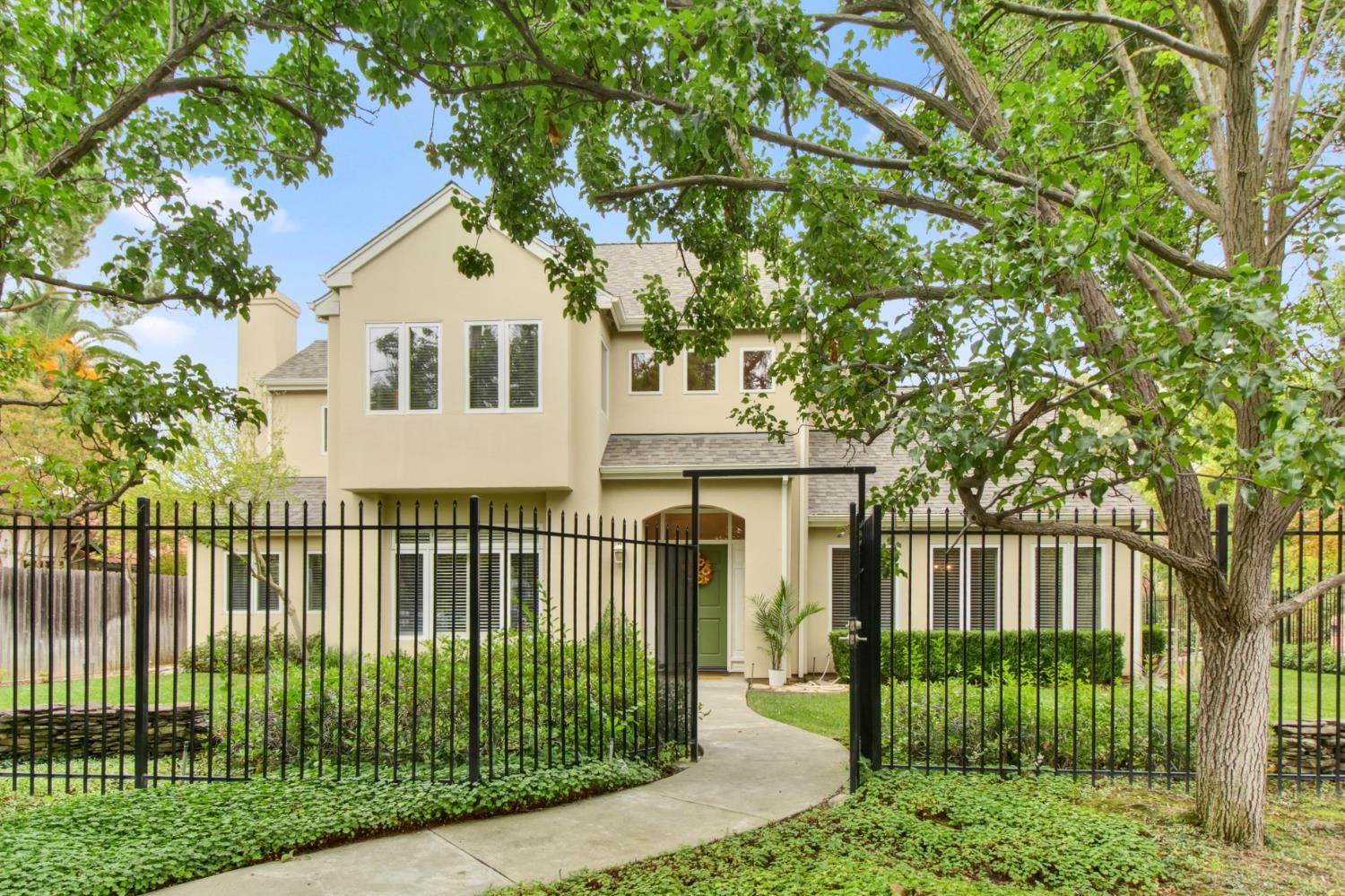 900 Jonas Avenue