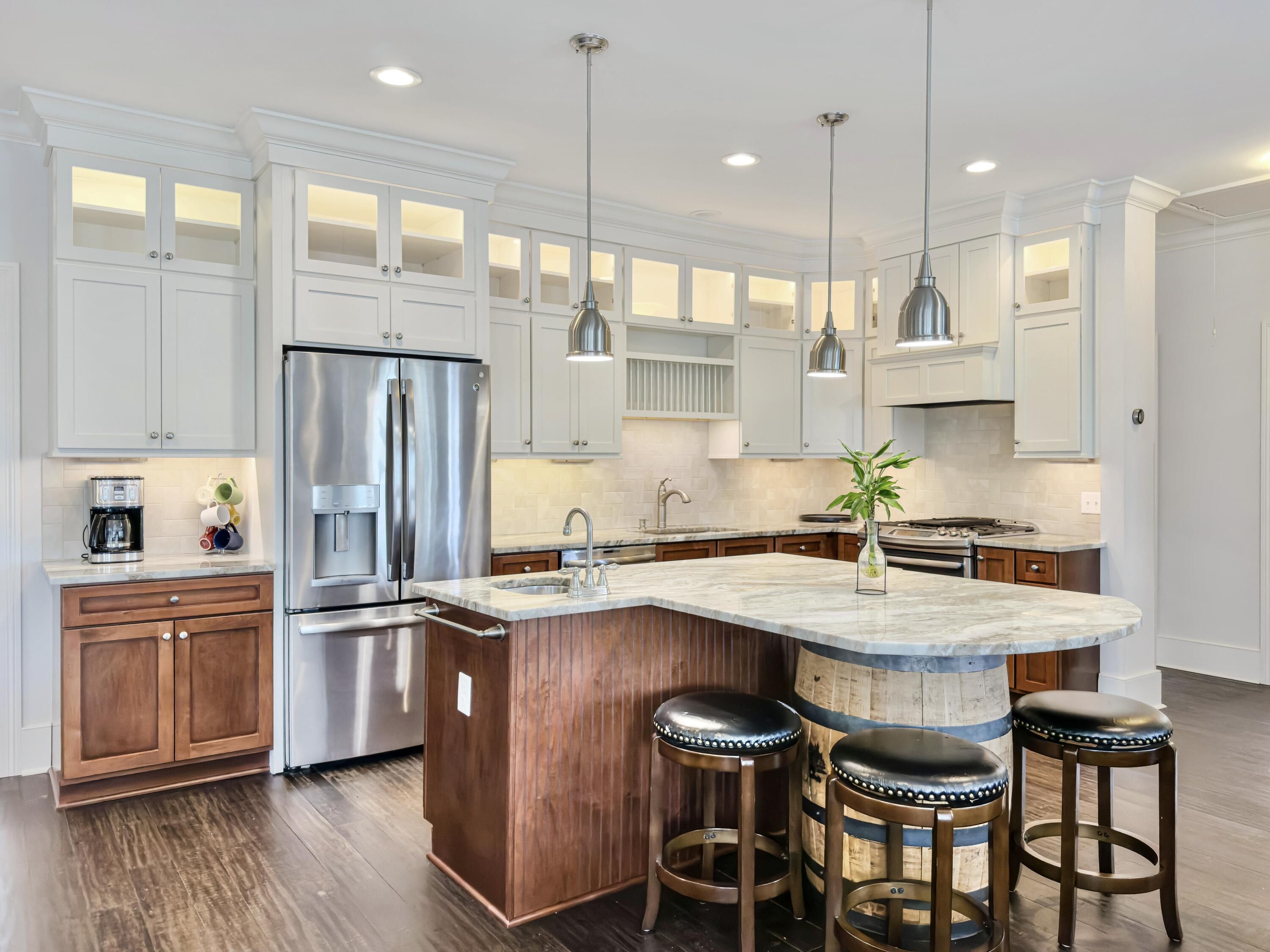 5217 Oak Cove Lane