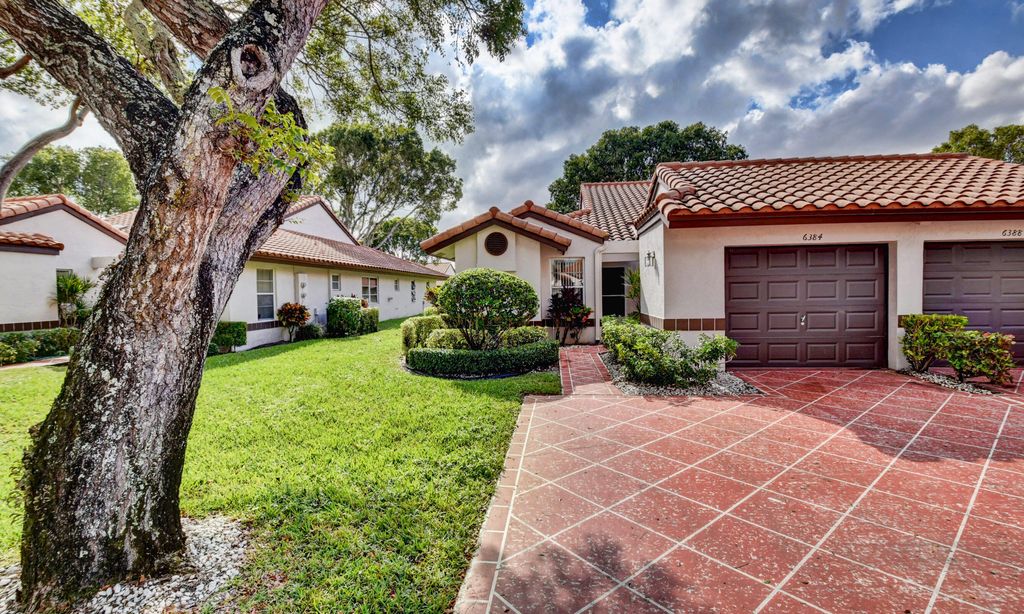 Huntington Pointe - Delray Beach, FL