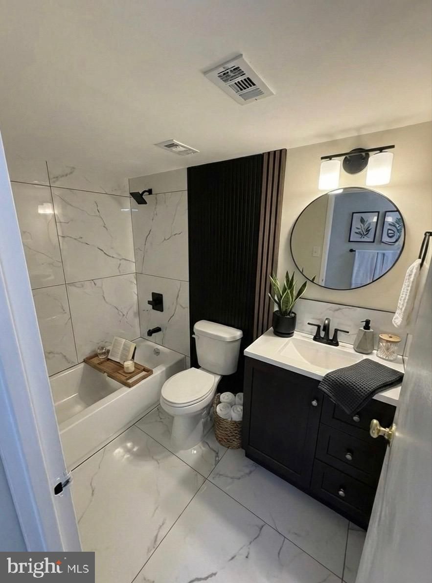 7600 E Roosevelt Boulevard 206