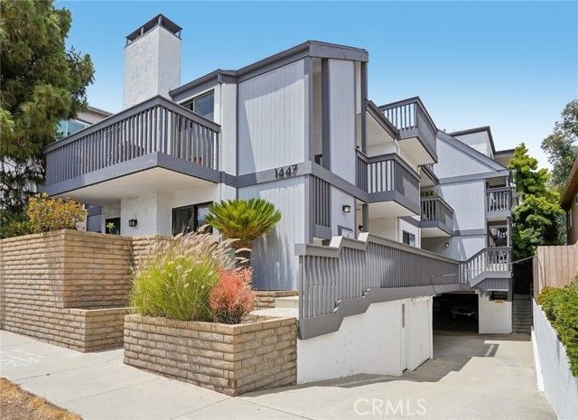 1447 Manhattan Beach Boulevard A