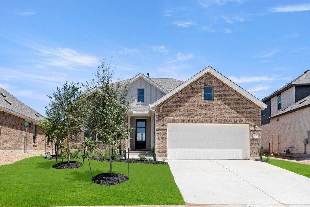 119 Gladiolus Trail