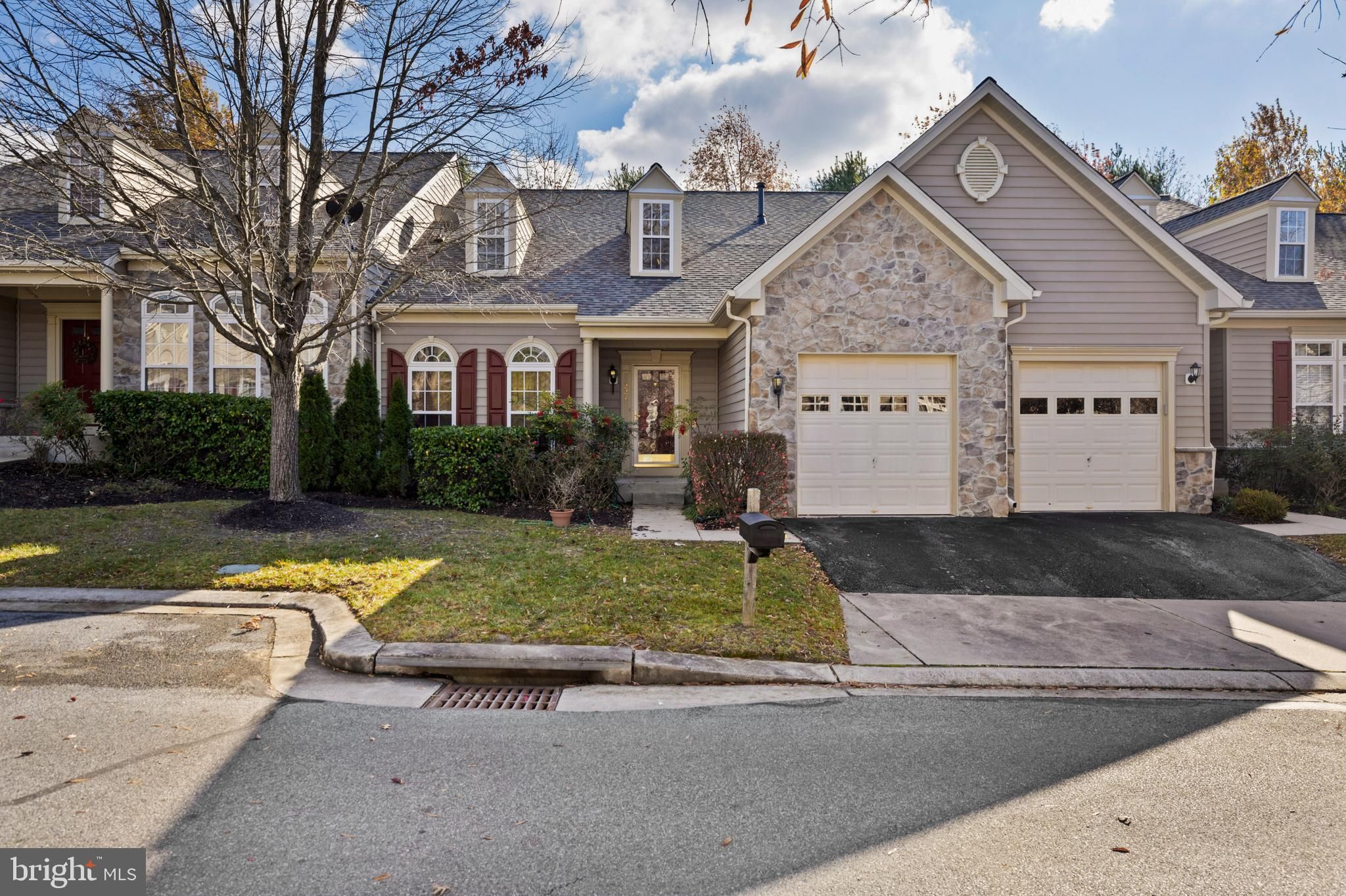 227 Teapot Court