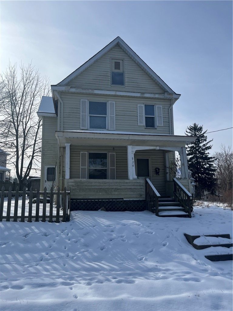 824 Franklin Avenue