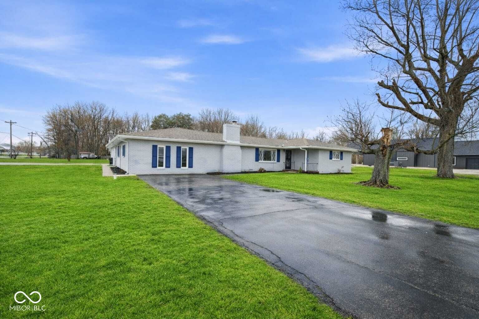 3020 N County Road 800 E