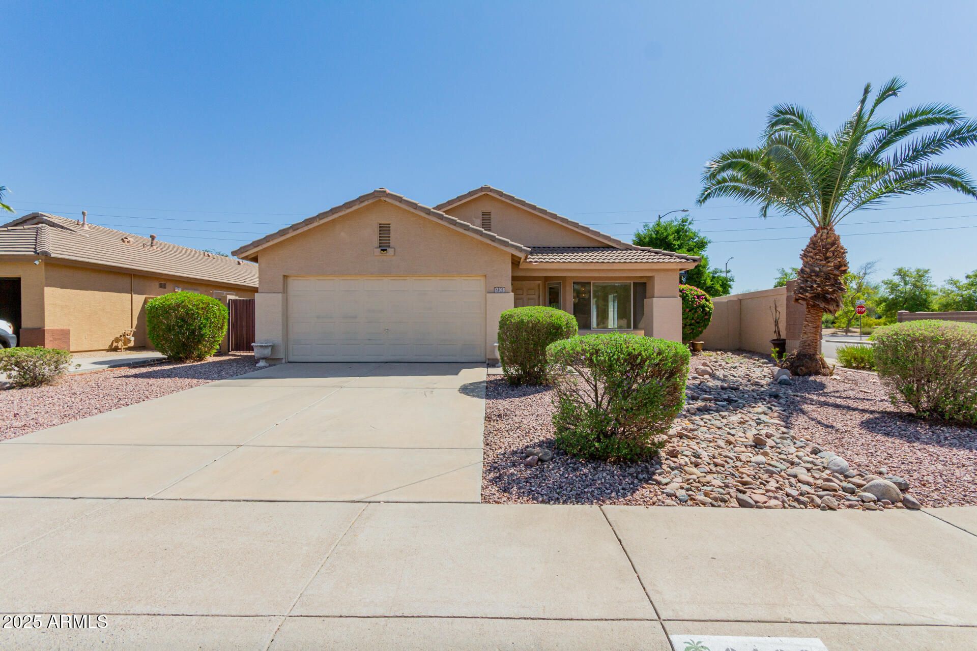 8103 W Tonto Lane