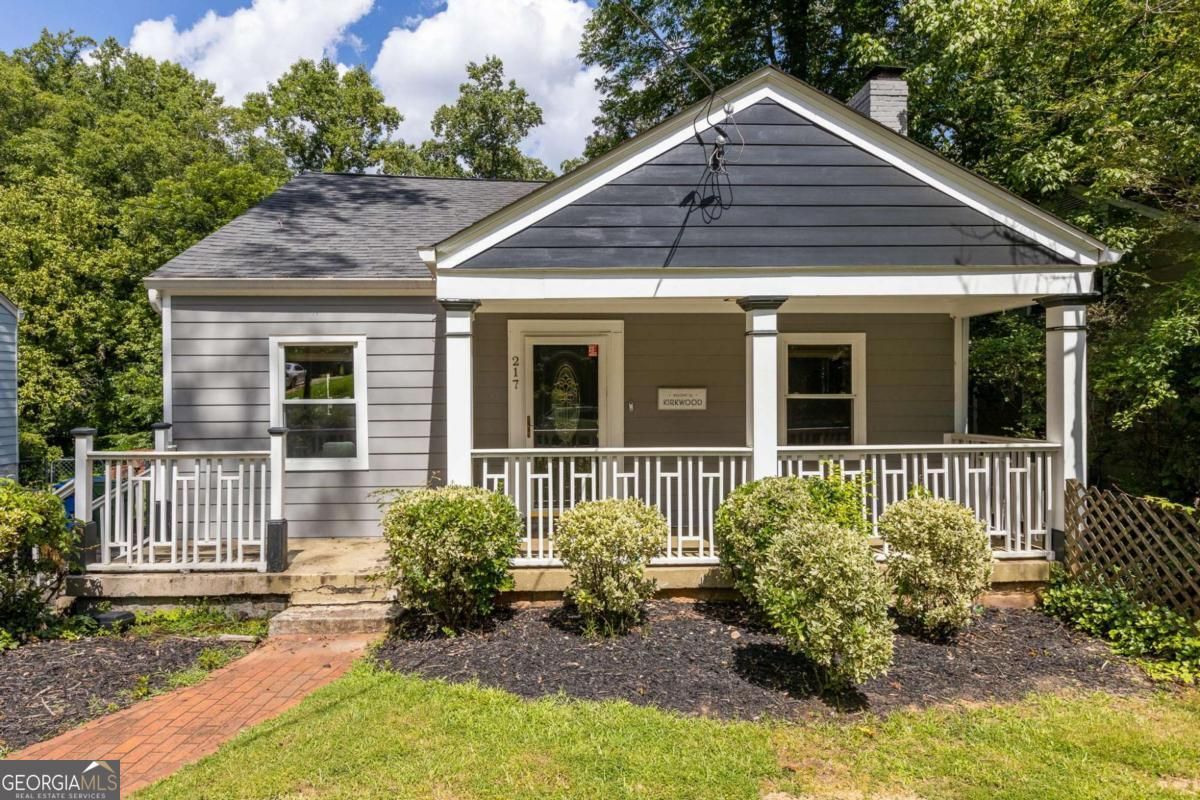 217 Rockyford Road Ne
