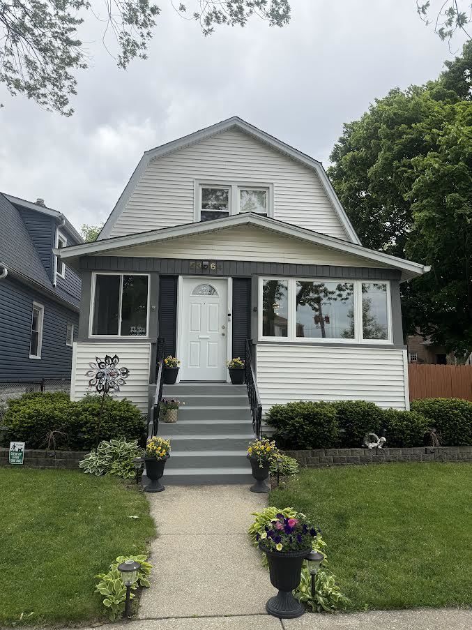 5364 N Latrobe Avenue