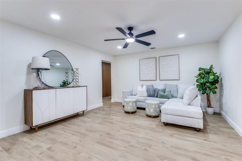 2308 Lynnhaven Road