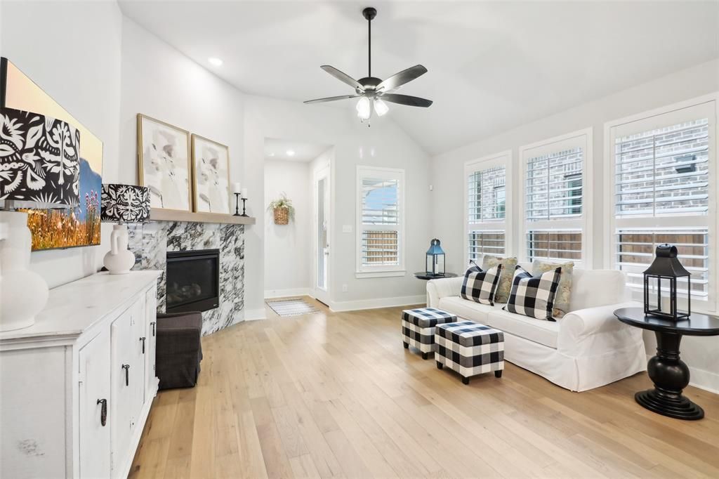 8128 Legacy Trail