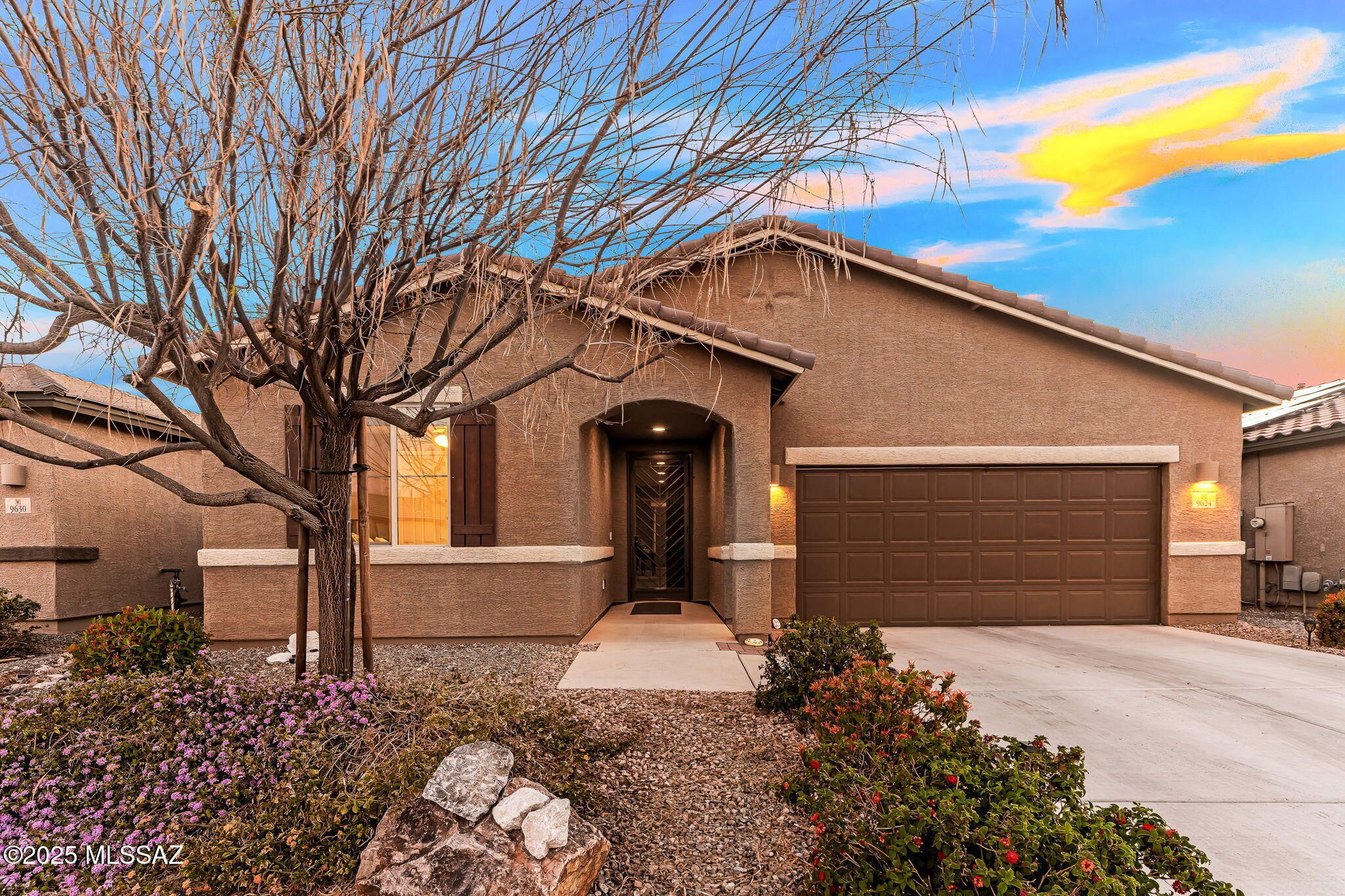 9624 S Orange Mallow Drive