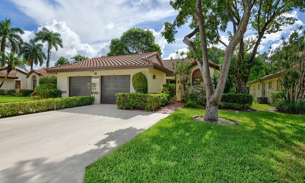 Palm Chase Lakes - Boynton Beach, FL