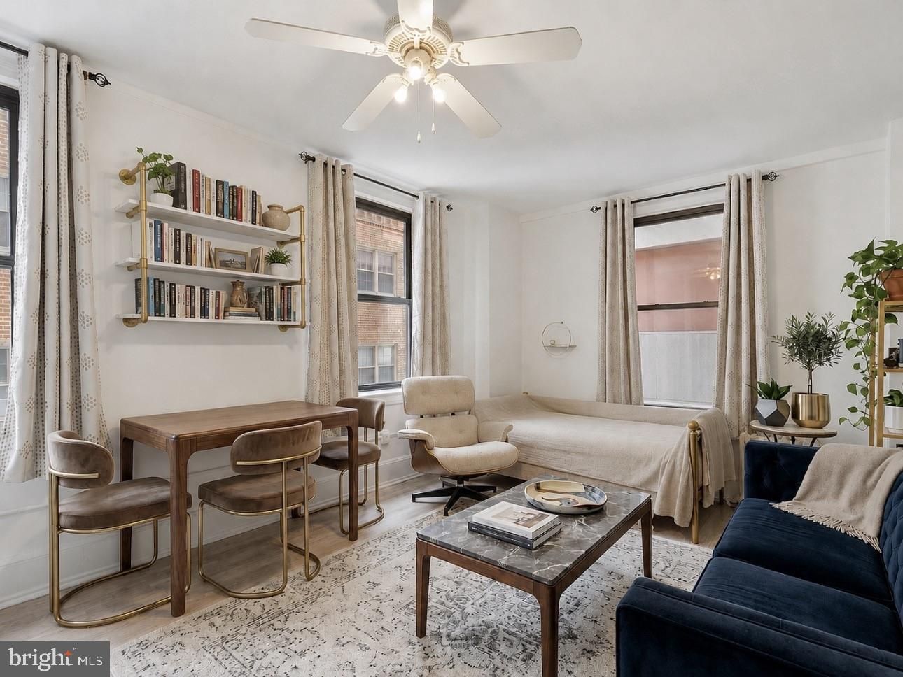 1324 Locust Street 426