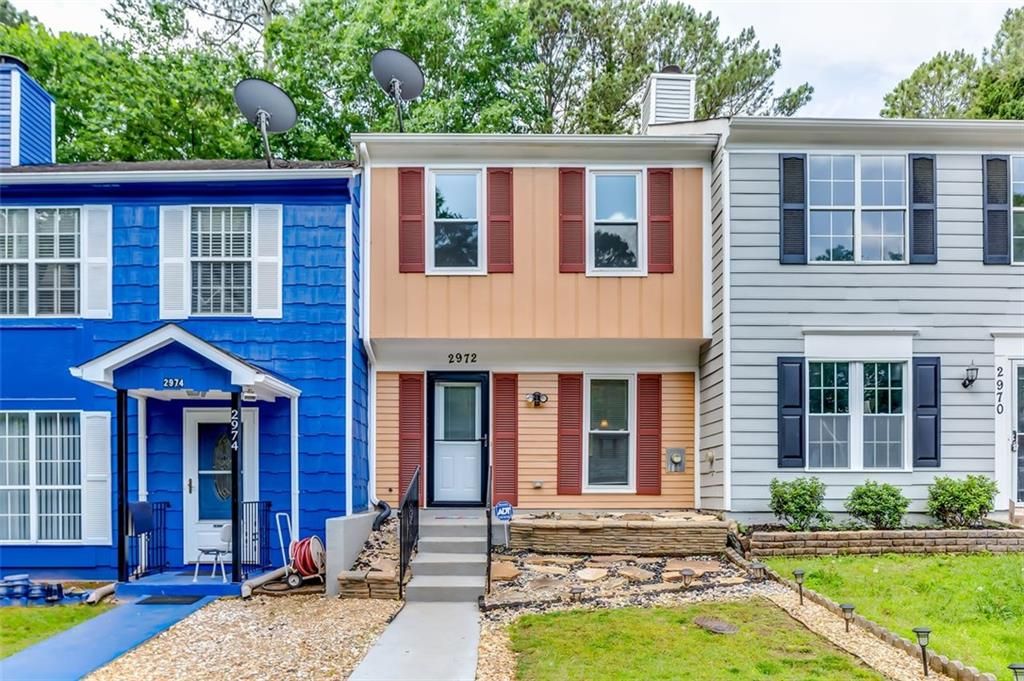 2972 Aspen Woods Entry