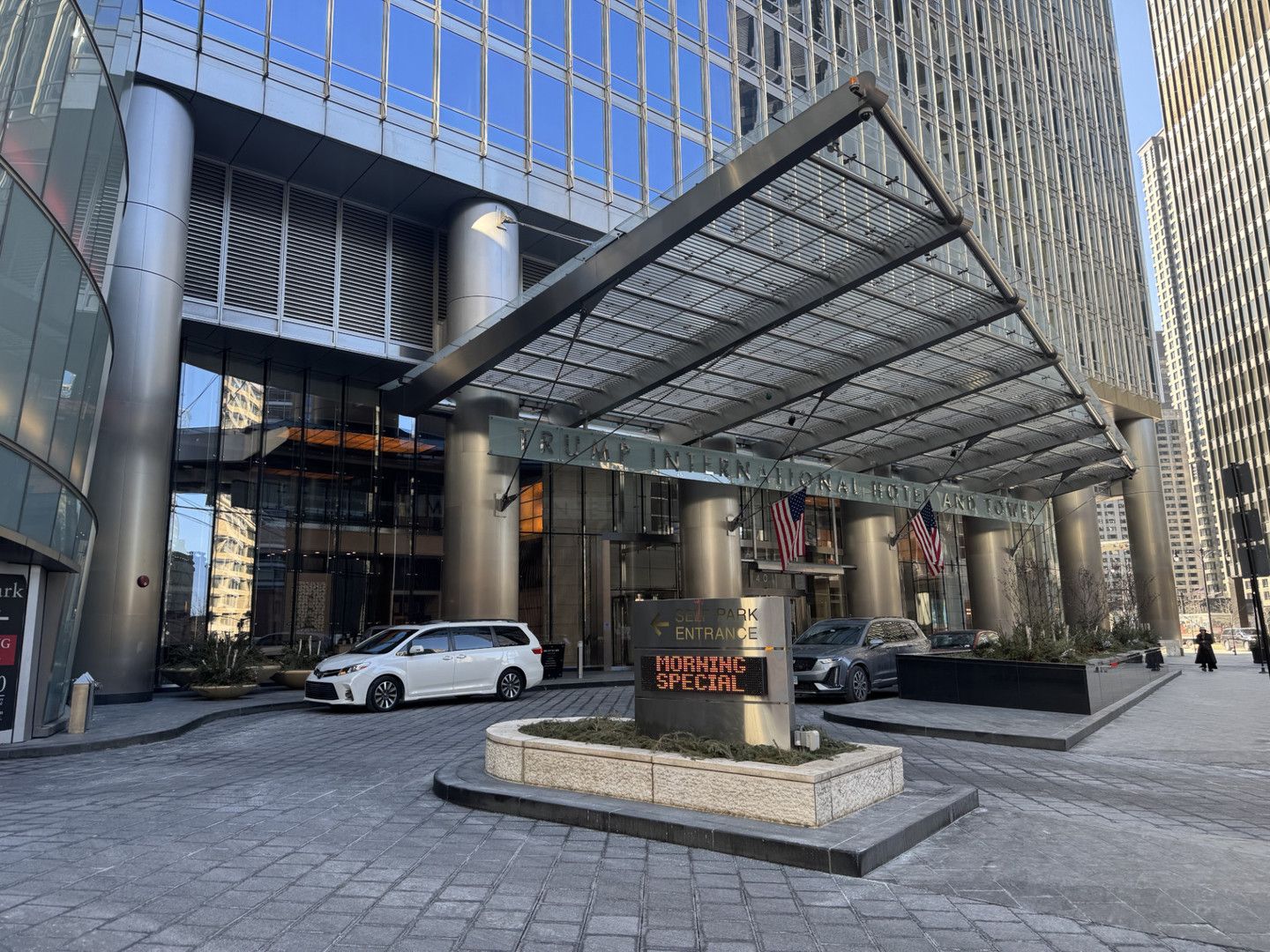 401 N Wabash Avenue 78A