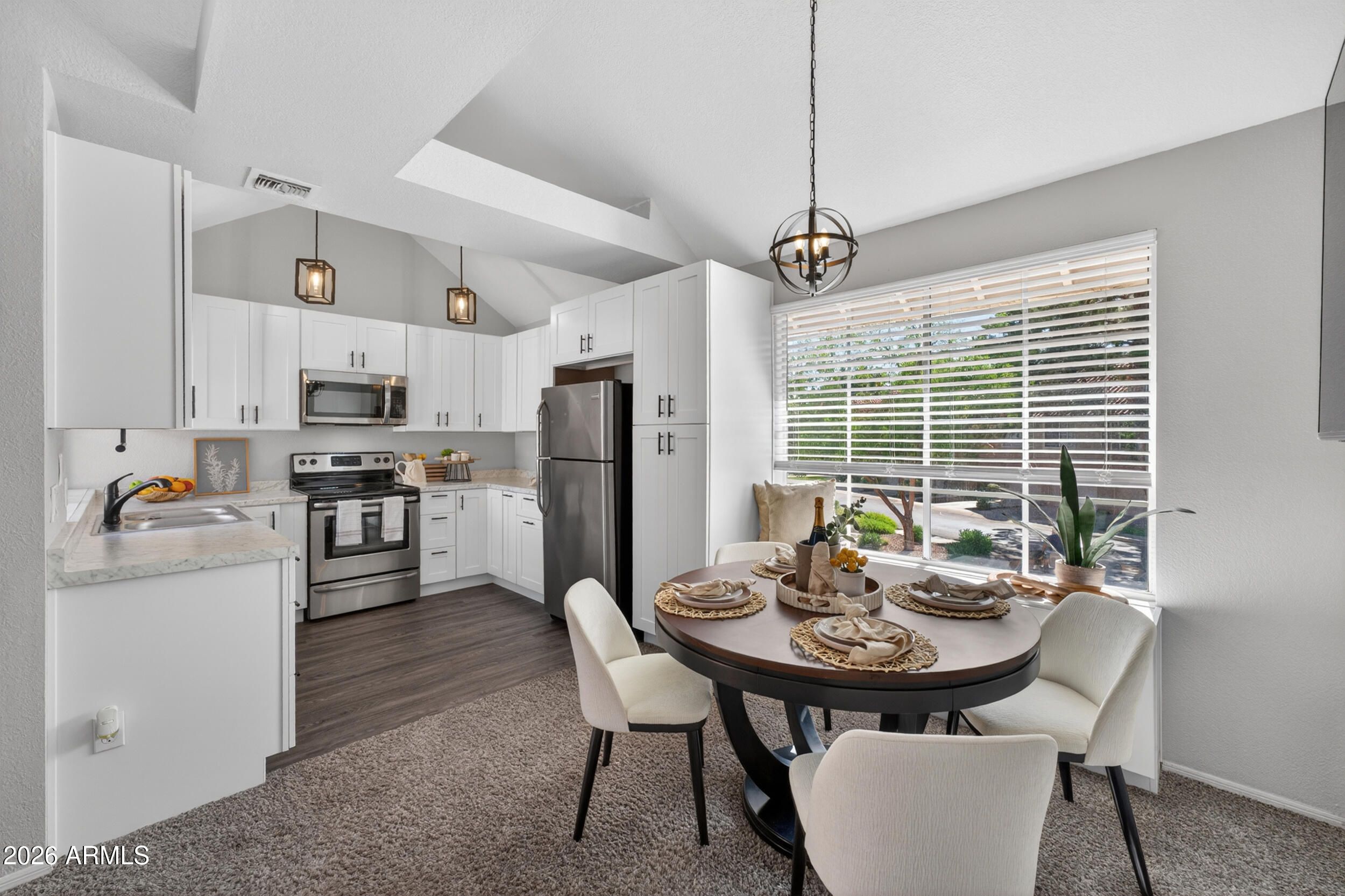 1633 E Lakeside Drive 25
