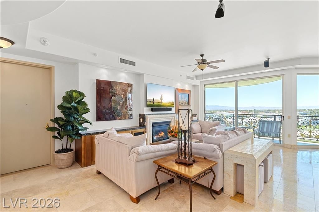 9101 Alta Drive 603