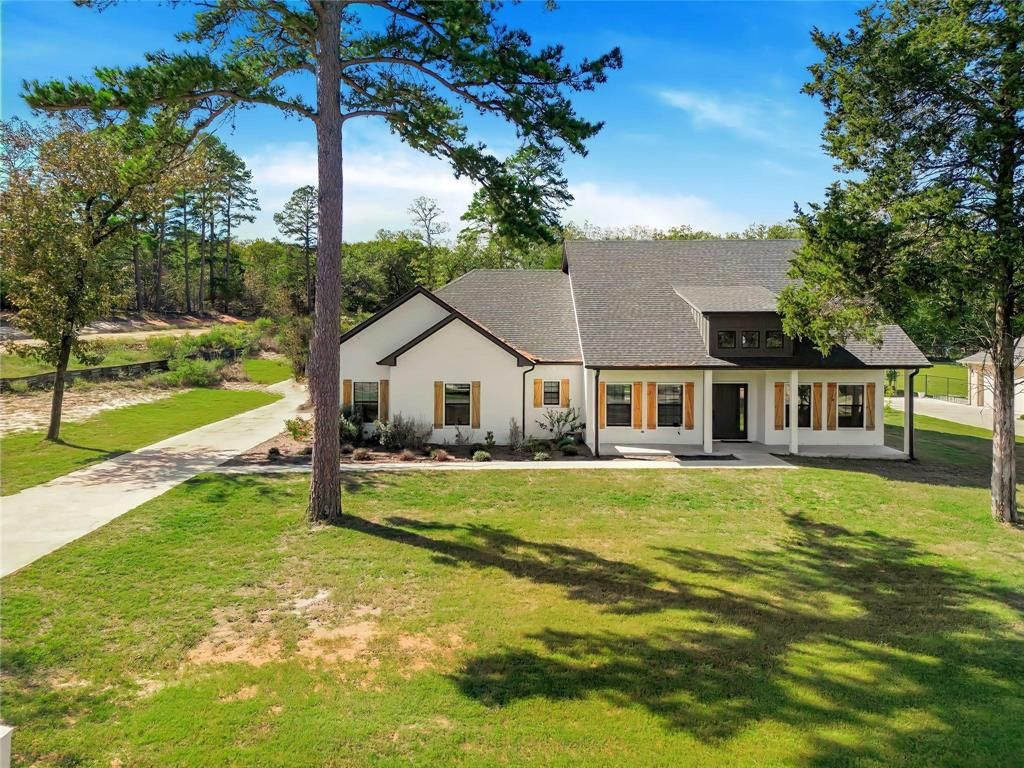 107 Private Road 6305