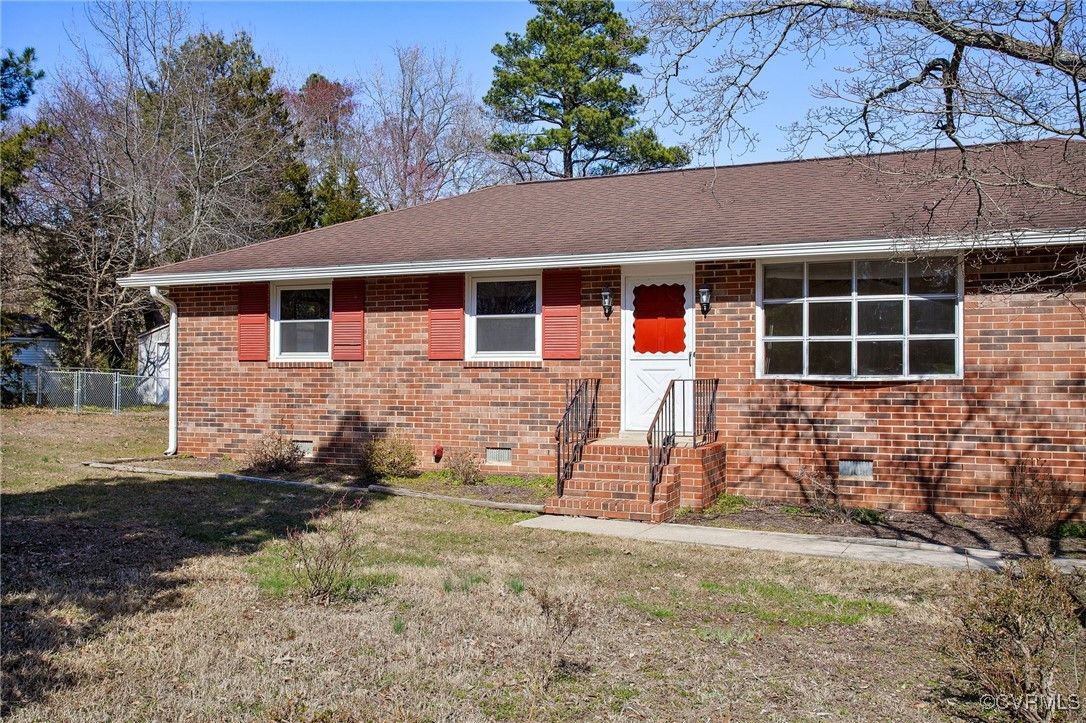 403 Iroquois Drive