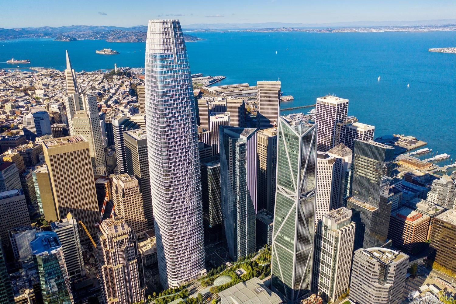 301 Mission Street 52B