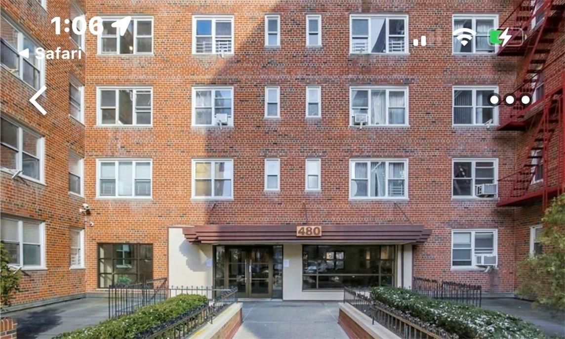 480 Riverdale Avenue 2D