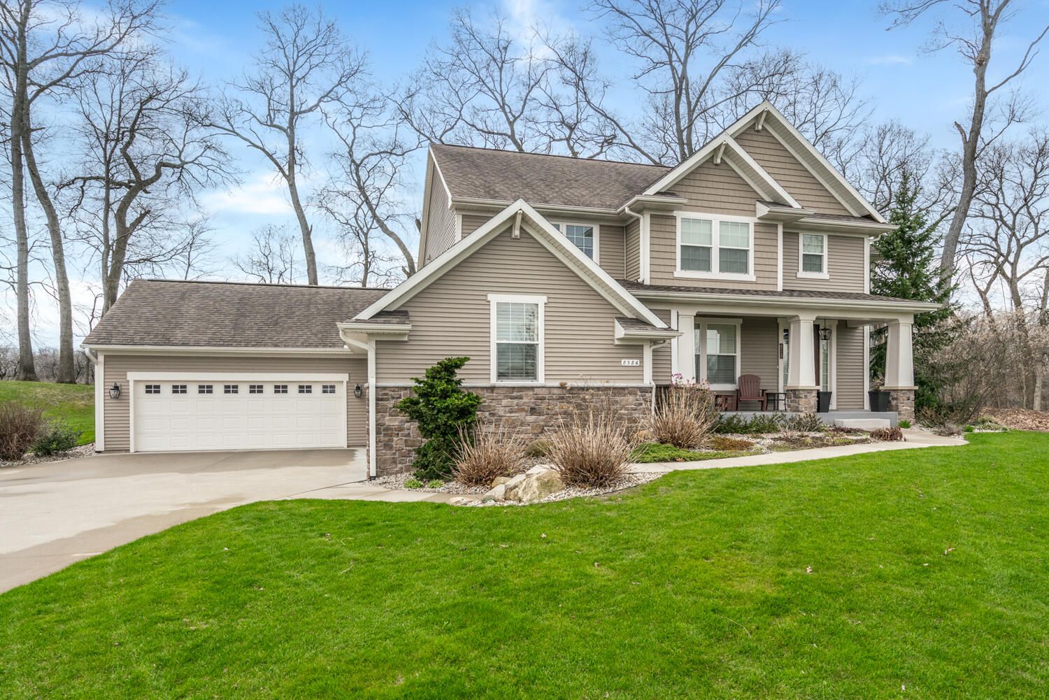 8586 Brighten Trail