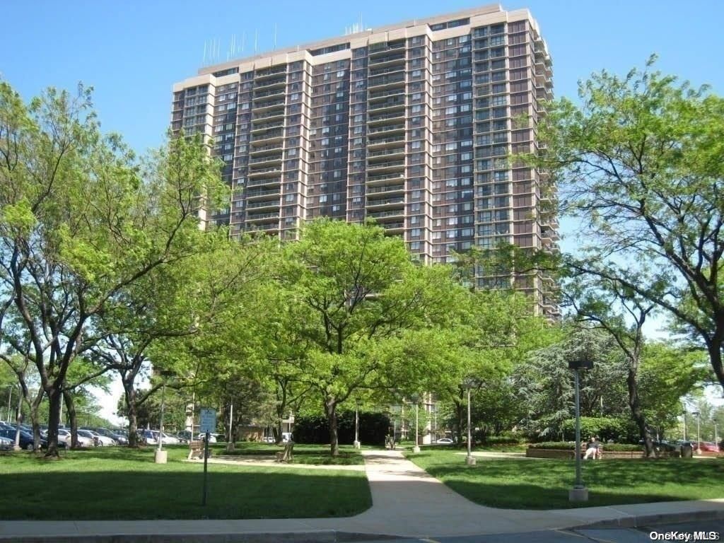 27010 Grand Central Parkway 5C